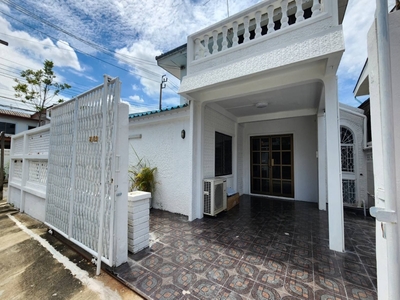 CH1165 ให้เช่าบ้านเดี่ยว หัวมุม  65 ตรว.หมู่บ้านเสนา1 ขนาด 4 นอน