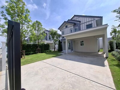 ให้เช่า ทาวน์โฮมและบ้านเดี่ยว Villaggio 3 ศรีนครินทร์-บางนา 