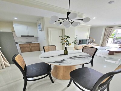 P2116 ให้เช่า ทาวน์โฮม 3 ชั้น บ้านกลางเมือง พระราม9-กรุงเทพกรีฑา