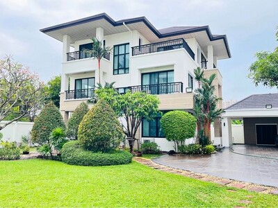 4 ห้องนอน 4 ห้องน้ำ แอร์  10 เครื่อง ซ.รัชดา 32 ทำออฟฟิศใด้