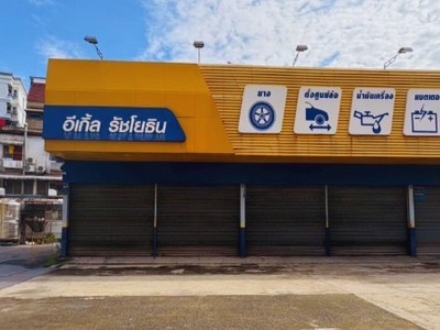 ให้เช่าอาคารพาณิชย์ 2 ชั้น ทำเลดี ติดถนนพหลโยธิน ใกล้ BTS 