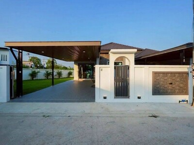 บ้านเดี่ยวสร้างใหม่หลังริม  สุขุมวิท 500 ม. พัทยา–นาเกลือ บางละมุ