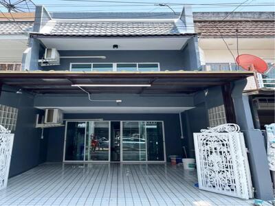 ให้เช่าทาวน์โฮม นวมินทร์ ใกล้เดอะมอลล์บางกะปิ