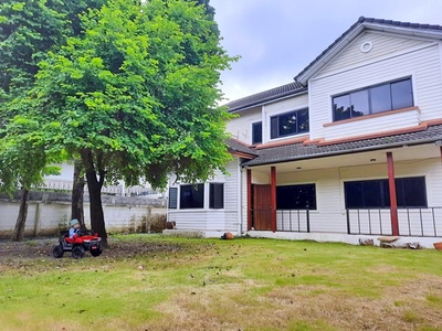 ให้เช่า คฤหาสน์ 2 ชั้น 152ตร.วา. 352ตร.ม. 3-5นอน เมกะ บางนา 2.6 ก