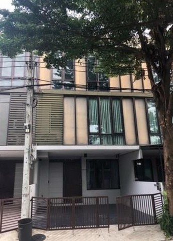 ให้เช่าทาวน์โฮม 3ชั้น อารียา ทูบี ลาดปลาเค้า เกษตร-นวมินทร์