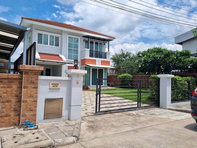 ให้เช่าบ้านเดี่ยว 2 ชั้น แปลงมุม ย่านราชพฤกษ์ รัตนาธิเบศร์ พร้อมเฟอร์นิเจอร์ ในโครงการคาซ่าวิลล์ ราชพฤกษ์ รัตนาธิเบศร์ 1 