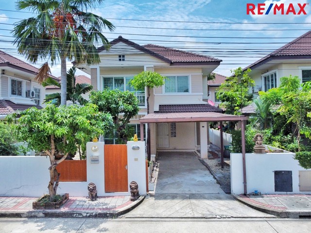 บ้านเดี่ยวราชพฤกษ์  54 ตร.ว. สัมมากร ราชพฤกษ์ มีสวนส่วนตัว บ้านต่อเติมครบพร้อมอยู่สภาพดี ทำเลติดถนนใหญ่ราชพฤกษ์