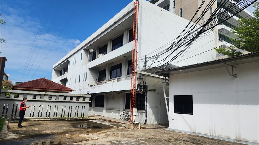 ให้เช่าอาคารสำนักงาน 3 ชั้น ขนาด 1,370 ตร.ม. ประชานิเวศน์ ประชาชื่น จตุจักร