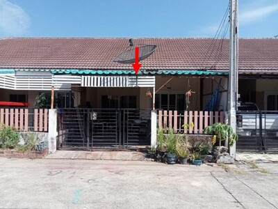 ขายทาวน์เฮ้าส์หมู่บ้าน 9999 วิลเลจ ปลวกแดง อำเภอปลวกแดง จังหวัดระ