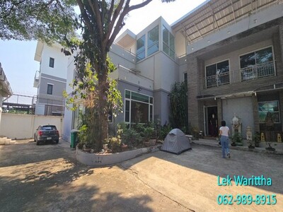 บ้านเดี่ยว เนื้อที่ 392 ตร.ว. ถนนบางบอน 4 พื้นที่ใช้สอยกว่า 900 ต