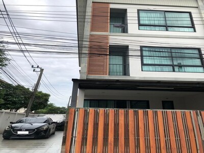 ขายทาวน์โฮม 3ชั้น ปุณณวิถี31 ที่ดินรวม 42 ตรว ใกล้ BTS ปุณณวิถี