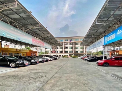 ให้เช่าเต็นท์รถ ไม่มีค่าเซ้ง ปากซอยลาซาล 53 พื้นที่ 200ตรม.