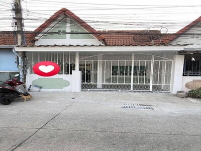 ขายบ้านทาวน์เฮาส์  หมู่บ้านดาราพรรณ 5