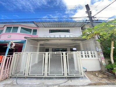 หมู่บ้านเทพมงคล ซอยเทคโนแหลมทอง