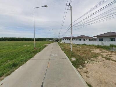 ขายที่ดินเปล่า 27 ไร่กว่า ที่เสมอถนน อยู่บนเนิน มาบยางพรซอย7 ปลวก