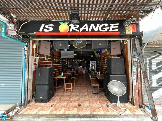 ขาย ตึกแถว 2 ชั้น ใจกลางถนนข้าวสาร 23 ตรว ทำร้านบาร์ ลูกค้าเยอะ