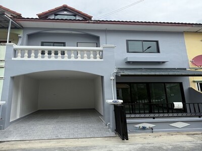 ขายทาวน์โฮม หมู่บ้านอยู่สบาย คลองหนึ่ง ปทุมธานี