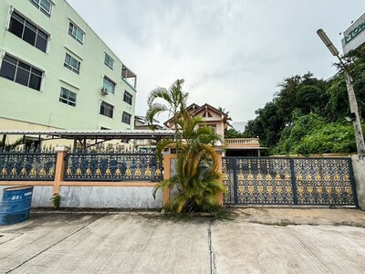 ขายบ้านเดี่ยว 2 ชั้น หลังใหญ่โซนศรีราชา ใกล้ไฟแดงอัสสัมชัญ