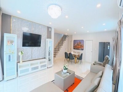  ปล่อยเช่า บ้านเดี่ยว 2 ชั้น หมู่บ้าน CENTRO Vibhavadi ดอนเมือง