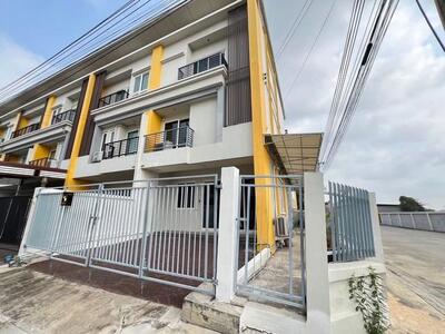 ให้เช่าทาวน์โฮม 3 ชั้น โครงการสุวรรณภูมิทาวน์ ลาดกระบัง54 เขตลาดก