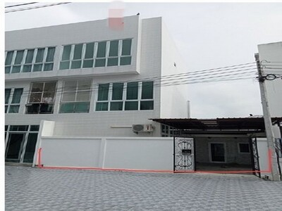 ขายทาวน์เฮ้าส์มือสองเมืองชลบุรี   โครงการบ้านอุ่นไอรัก เวโรน่า ชล