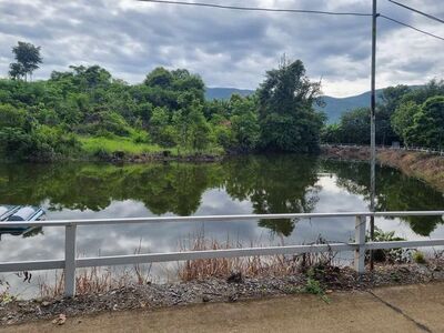 ขายที่ดินไร่ละ 990,000 บาท 48 ไร่ แม่ออน ทำเลทอง ติดภูเขาและแม่น้