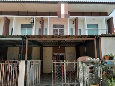 ขายทาวน์เฮ้าส์มือสองบางละมุง   โครงการงามเจริญ พัทยา 15 ชลบุรี