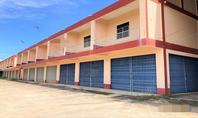 ขายอาคารพาณิชย์   อำเภอท่าชนะ  สุราษฎร์ธานี (PKK04-04406)