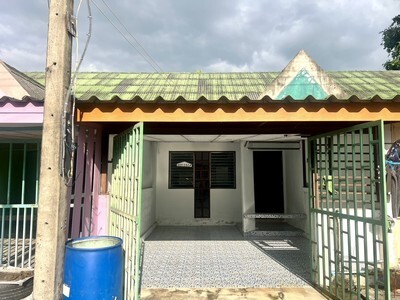 ทาวน์เฮ้าส์ หมู่บ้านธนาทรัพย์สิน ทาวน์เฮ้าส์ 1 ชั้นครึ่ง 25 ตร.วา