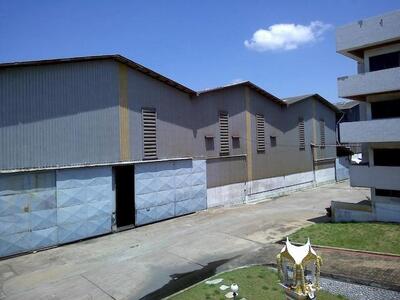 ให้เช่าโกดัง 575 ตร.ม. ริมถนนเศรษฐกิจ 1 อ้อมน้อย กระทุ่มแบน