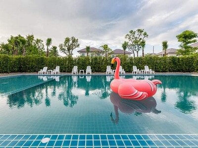 บ้าน 2 ชั้น ขายพร้อมผู้เช่า เดินทางสะดวกสบาย สันกำแพง