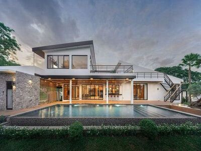 ราคาเริ่มต้นที่ 18.9 ล้าน (บ้านเปล่า) บ้านสุดหรูสร้างใหม่ #โซนวัด