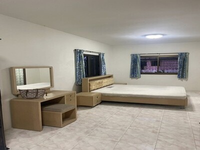 ปล่อยเช่า บ้านเดี่ยว 2 ชั้น!  ทำเลดี เดินทางง่าย