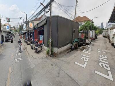 ขายที่ดินแปลงหัวมุมพร้อมหน้าร้าน 113 ตรว. ลาดพร้าว 41 