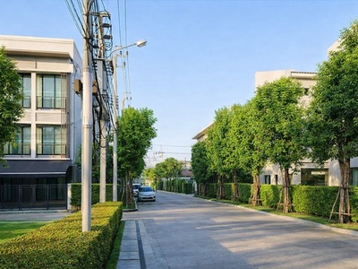 MRT บางกระสอ 800ม. BigC วิลล่า มาร์เก็ท 90ม.  ทาวน์โฮม 3ชั้น 3นอน