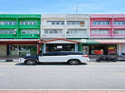 ตลาดไทรน้อย 1 กม. อำเภอไทรน้อย บิ๊กซี ไทรน้อย  อาคารพาณิชย์ 3 ชั้