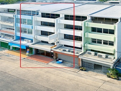 ถ.พรานนก-พุทธมณฑล จรัญสนิทวงศ์25-31 ใกล้ MRTแยกไฟฉาย 200 ม.