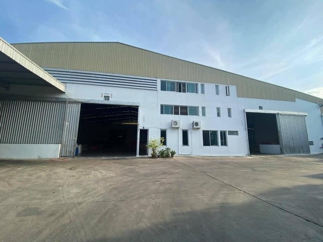 ให้เช่าโกดังพร้อมออฟฟิศ 4 ชั้นพื้นที่สีม่วง 7,600 ตารางเมตร  มีใบ อนุญาต ร.ง 4 ย่านบางบัวทอง ใกล้ถนนกาญจนาภิเษก