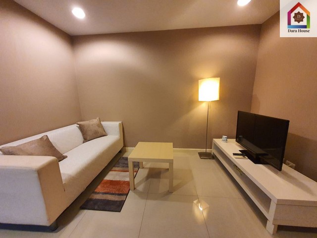  2016 SALE condo ซีนิธ เพลส สุขุมวิท 42 ไม่ไกลจาก BTS เอกมัย 2790000 BAHT. 1 BEDROOM 33Square Meter พร้อมเข้าอยู่