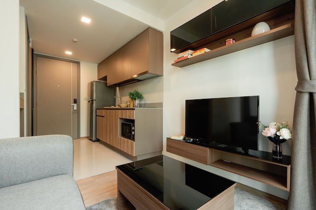 Taka Haus  Ekamai  clean  safe  livable  BTS Ekamai