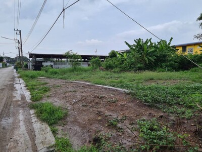 WW094 ขาย ที่ดินเปล่า  ถนนลาดหลุมแก้ว ใกล้วัดสุวรรณ ทำเลสวย