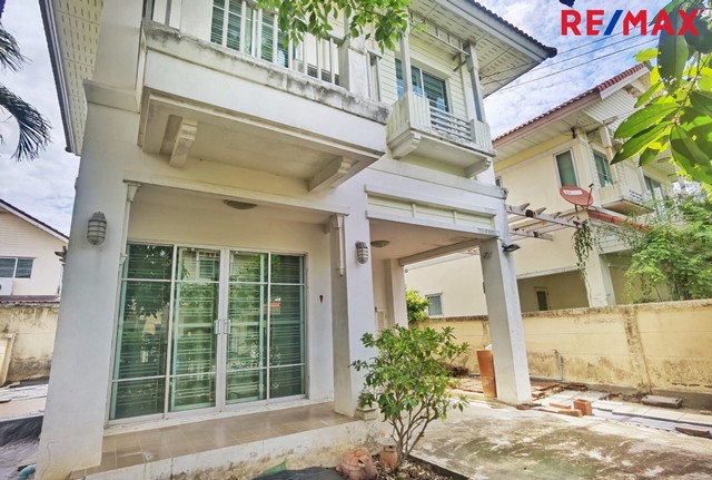 บ้านเดี่ยวราชพฤกษ์ รัตนาธิเบศร์ เดอะวิลล่า ท่าอิฐ 49 ตร.ว. ต้นโครงการ ถูกที่สุดในโครงการ