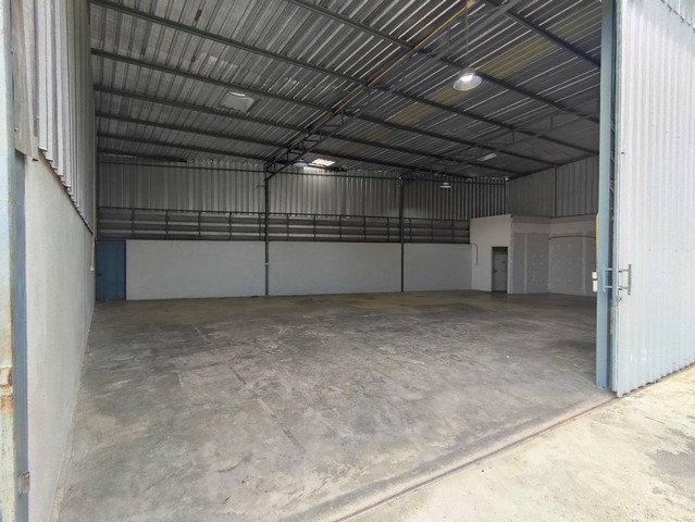 ให้เช่า โกดังศรีสมาน เช่าระยะสั้น  เช่าระยะยาว  Tel.0936785948