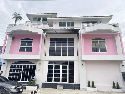 ให้เช่าโฮมออฟฟิศ4ชั้น ถนนพัฒนาการตัดใหม่ ใกล้ถนนเฉลิมพระเกียรติ ป