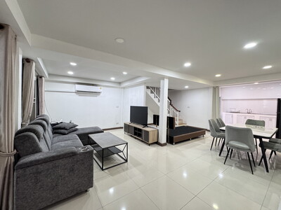 ให้เช่าบ้าน2ชั้น 3นอน2ห้องน้ำ  ทำเลห้วยขวาง รัชดา18 