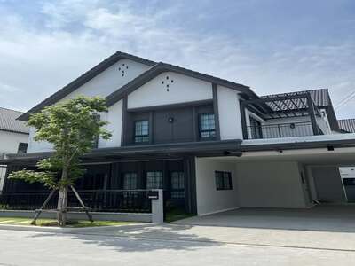 ให้เช่าบ้านเดี่ยว โครงการ Centro bangna เดินทางสะดวกติดถนนกาญจนาภ