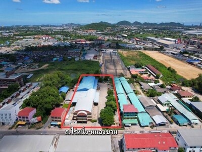 ขายที่ดินศรีราชา เขาคันทรง เขตนิคมอุตสาหกรรม พร้อมสิ่งปลูกสร้าง 