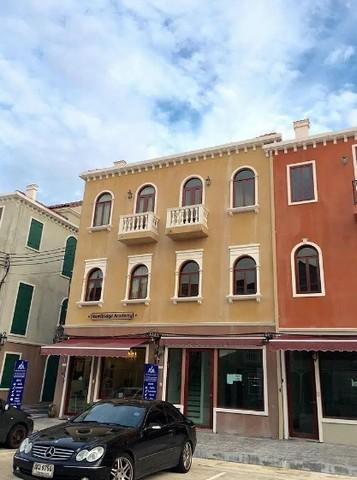 ให้เช่าอาคารพาณิชย์ 3 ชั้น โครงการเวนิส ดี ไอริส วัชรพล ใกล้ห้าแยกวัชรพล