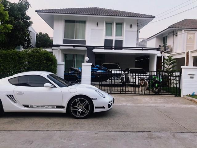 ให้เช่าบ้านเดี่ยว 2 ชั้น 3 ห้องนอน โฮมเพลสเดอะพารค พระราม9-กรุงเทพกรีฑาตัดใหม่