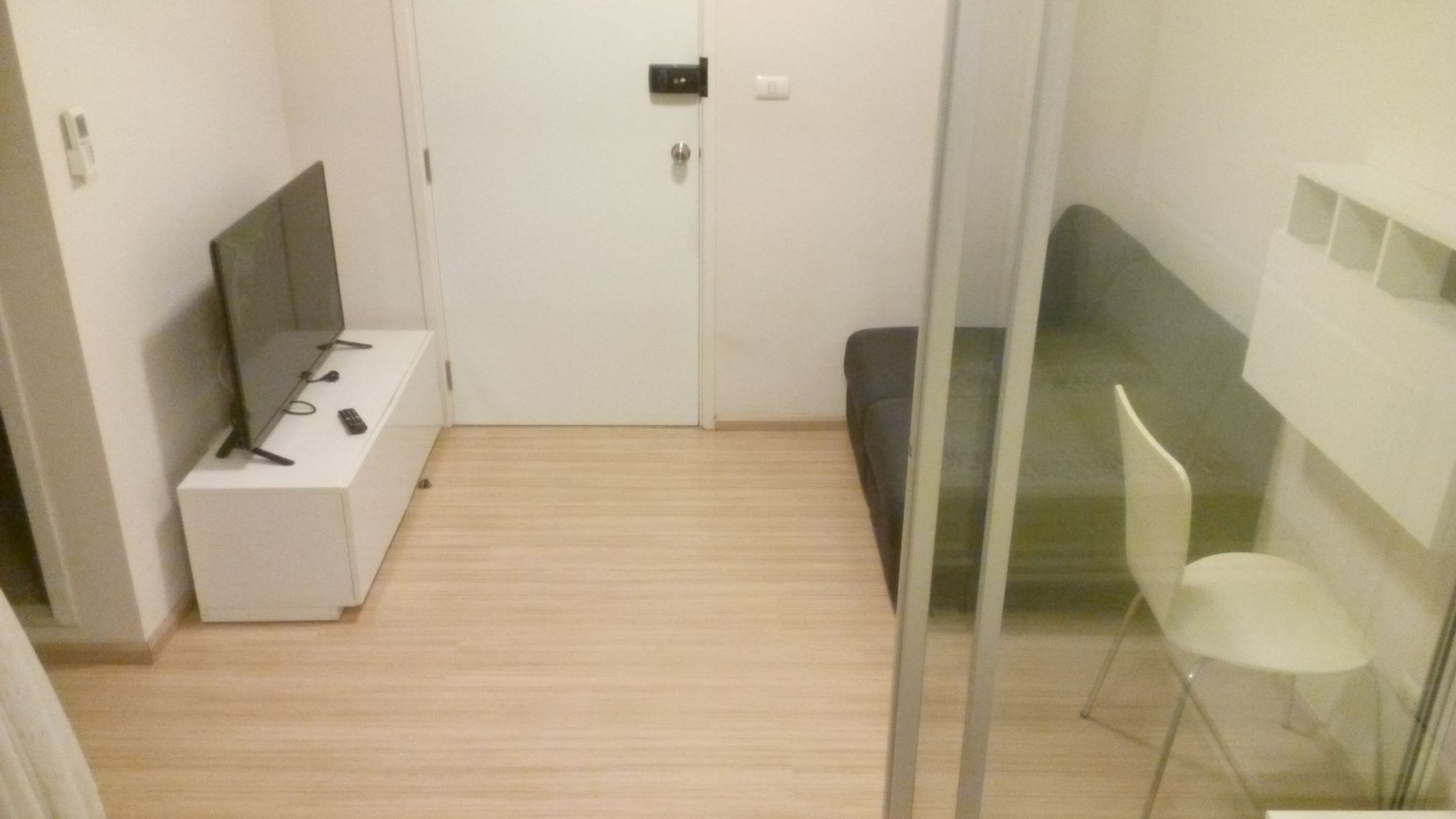 ให้เช่าห้องคอนโดPlum Condo Bangyai Station ชั้น  5 ขนาด 24 ตรม. 1 ห้องนอน 1 ห้องน้ำ ราคาเช่า 6,000 /เดือน  โทร 0958195559